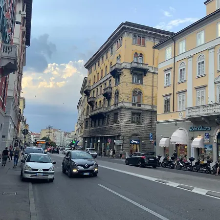 Lägenhet Relax A Due Passi Dal Centro! Wifi Gratis *